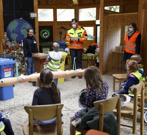 Im Umwelterlebniszentrum der ZAK lernen Kinder und Jugendliche, dass die Natur keine Abfälle kennt.