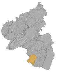 Die Abbildung zeigt eine Karte von Rheinland-Pfalz, auf welcher die Grenzen der Naturräume eingezeichnet sind. Der Naturraum Westrich, welcher sich im Südwesten des Bundeslandes befindet, wurde gelb markiert, während der Rest der Karte grau ist.