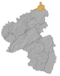 Die Abbildung zeigt eine Karte von Rheinland-Pfalz, auf welcher die Grenzen der Naturräume eingezeichnet sind. Der Naturraum Siegerbergland, welcher sich im Norden des Bundeslandes befindet, wurde gelb markiert, während der Rest der Karte grau ist. Die Abbildung zeigt eine Karte von Rheinland-Pfalz, auf welcher die Grenzen der Naturräume eingezeichnet sind. Der Naturraum Siegerbergland, welcher sich im Norden des Bundeslandes befindet, wurde gelb markiert, während der Rest der Karte grau ist.